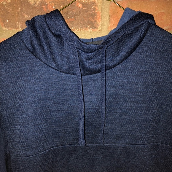Reebok Speedwick Fleece Hoodie, Speedwick Sweatpants, & Shirt (size L) Bundle - Picture 4 of 16